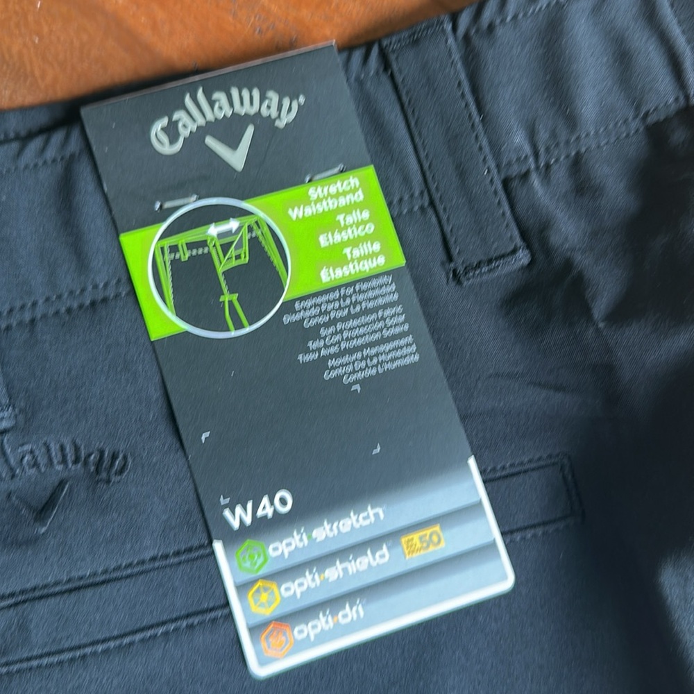 Callaway men’s black golf shorts. New with tags. Size 40 - Picture 2 of 6